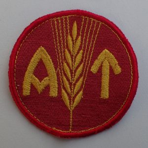 Kvinnelig AT menig brystmerke. (3).