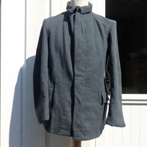 Modell 1934 lett våpenjakke.