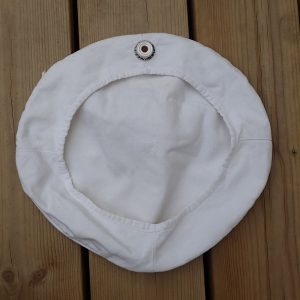 Kriegsmarine gakk-gakk lue hvit topp med kokarde.