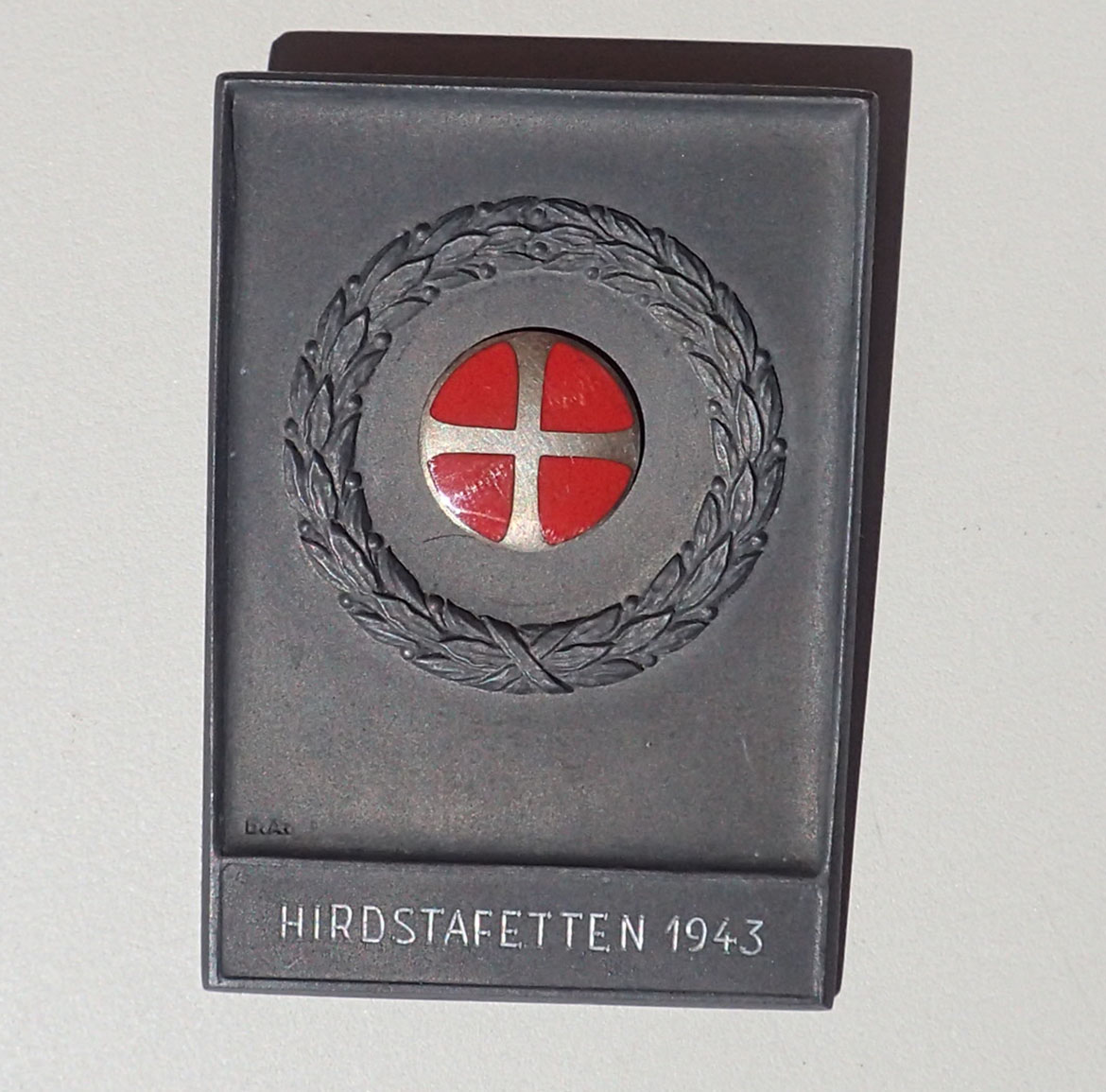 HIRDSTAFETTEN 1943 plakett. - Bilde 2