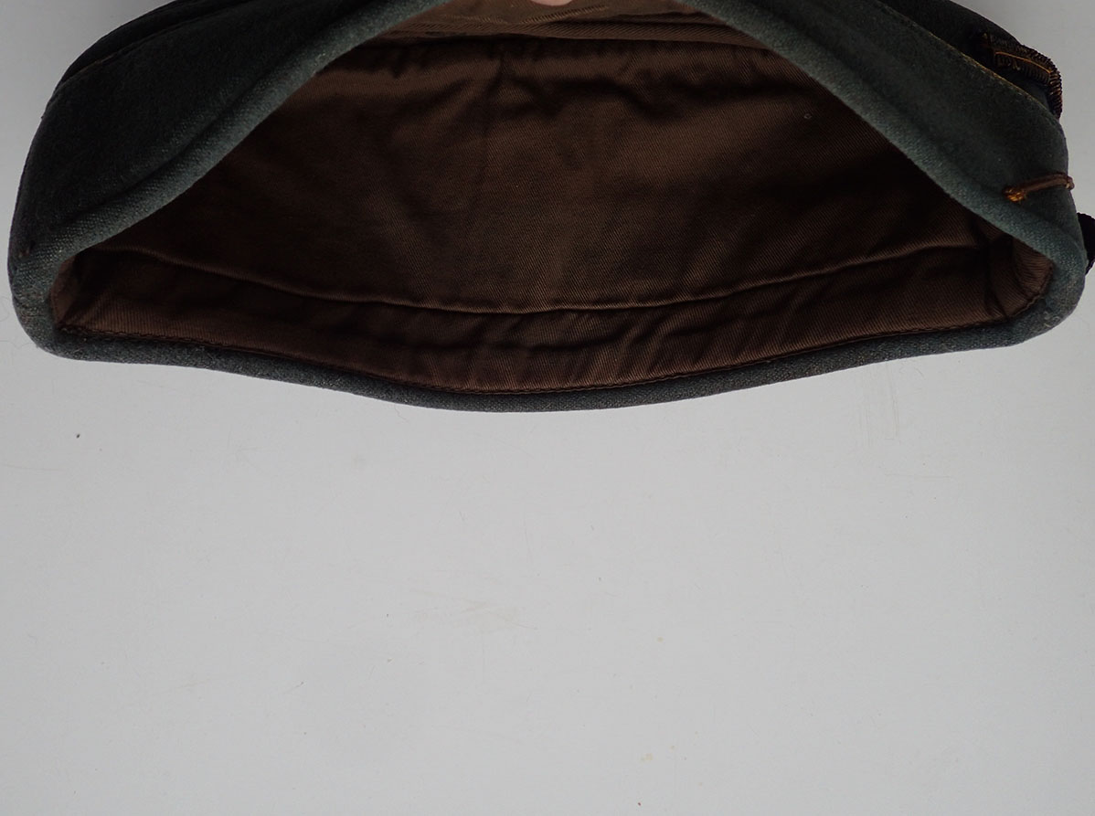 Kystartilleri offiser båtlue. (Brukt ved minerydding i Oslo i 1945). - Bilde 15